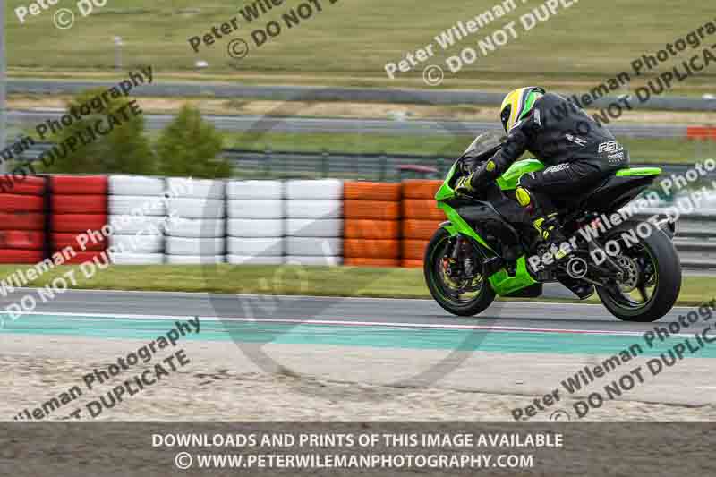 cadwell no limits trackday;cadwell park;cadwell park photographs;cadwell trackday photographs;enduro digital images;event digital images;eventdigitalimages;navarra;no limits trackdays;peter wileman photography;racing digital images;trackday digital images;trackday photos